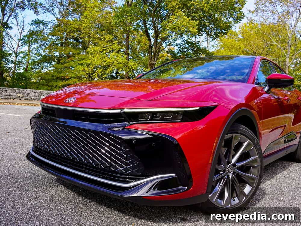 Toyota Crown Returns: New Model Upgrades and What to Expect 26 Toyota Crown gallery 21