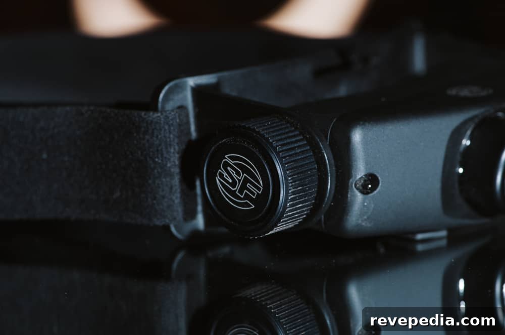 Surefire Maximus Headlamp: 1000-Lumen Hands-Free Illumination 12 img 30945 11