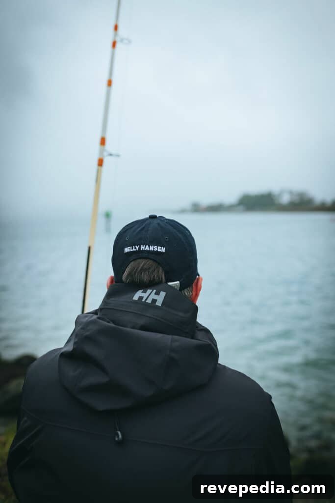 Upgrade Your Winter Wardrobe with Helly Hansen Outerwear 12 img 31533 11