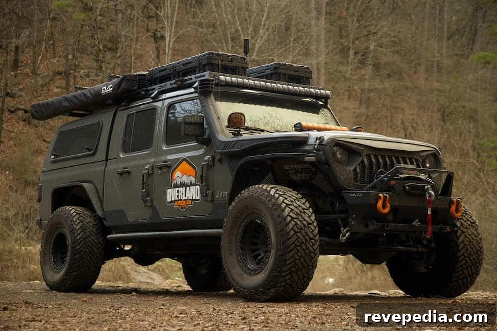 Overland of America Expo Overland of America Expo vehicles and crowd