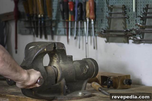 Organize Your Power Tools: Smart Storage Ideas for Home Workshops 3 Organize Power Tools in Your Home