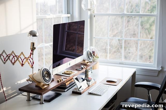 Transform Your Dorm Study Into a Productive Home Office 3 Home Office