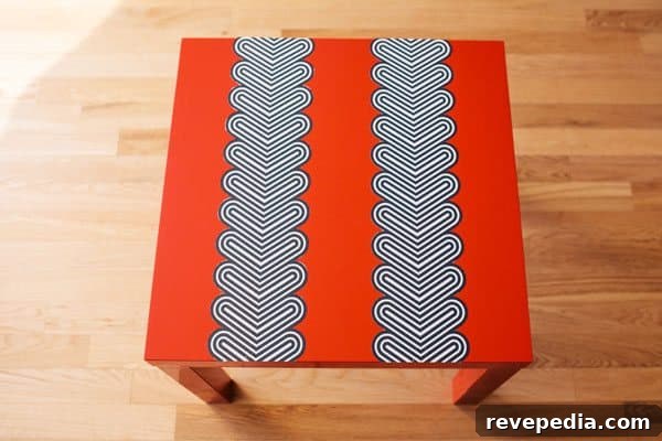 Removable Modern Wallpaper Ideas for Stylish Home Decor 3 chasing-paper-cover