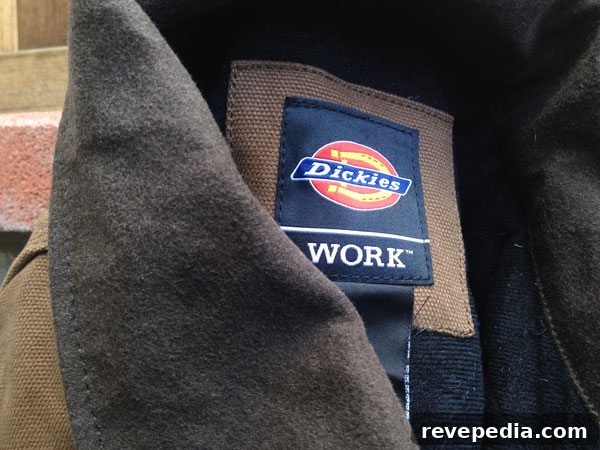Dickies Workwear: Built for Strength and All-Day Comfort 4 dickies-work-coat