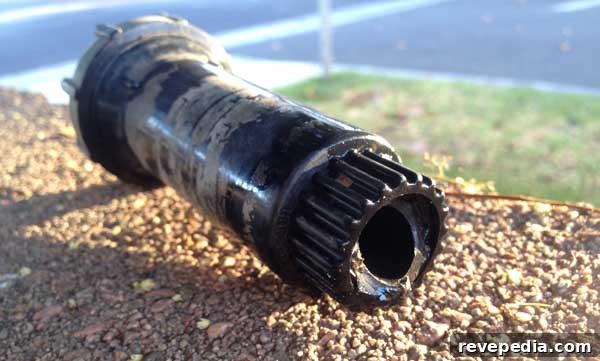 Replace a Broken Sprinkler Head: Step-by-Step Repair Guide 3 broken-sprinkler-head