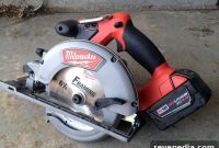 Milwaukee M18 FUEL Cordless Circular Saw Review & Specs