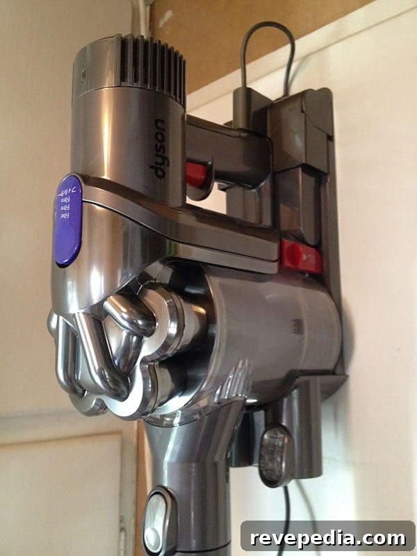 Dyson DC44 Animal Review: Powerful Hardwood Vacuum Guide 5 dyson-charging-dock