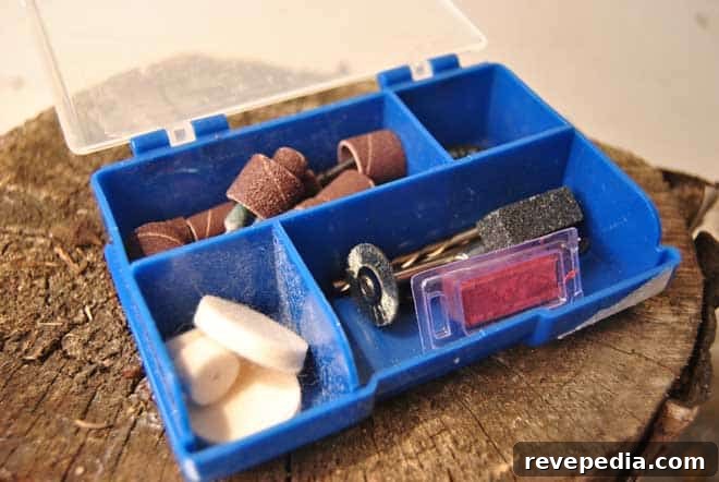 dremel-accessories-kit