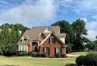 New Home? 10 Essential Projects to Do Before Moving In