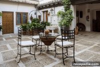7 Things to Check Before Choosing Outdoor Patio Tiles