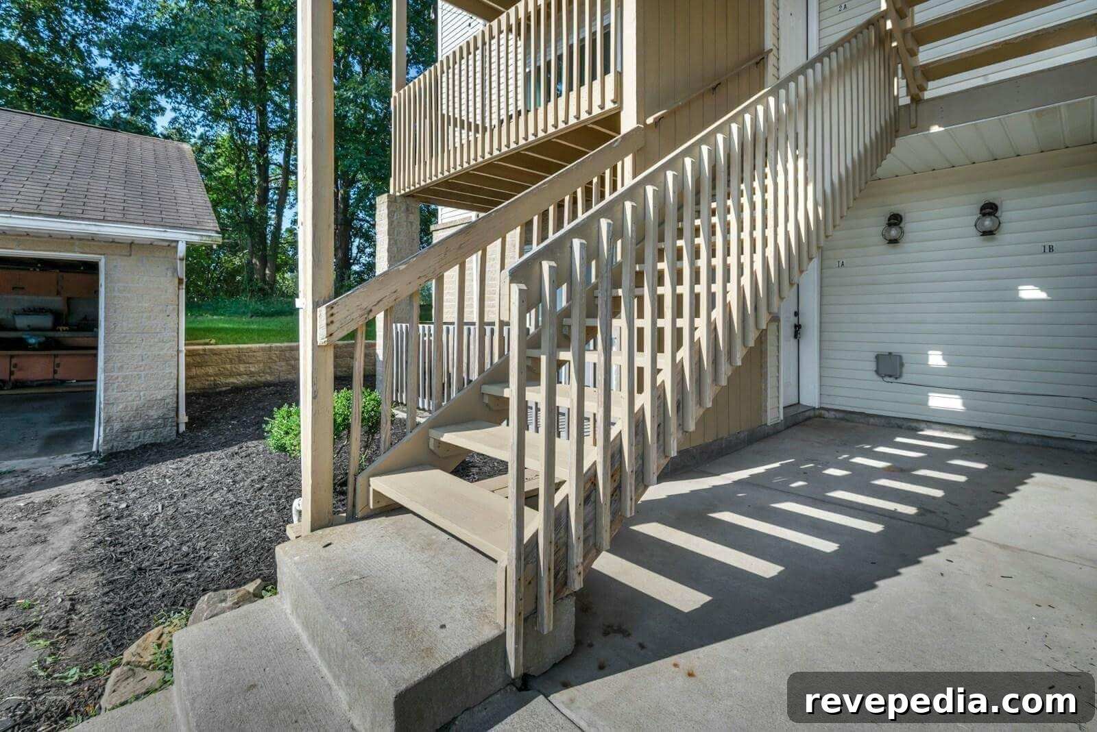 Staircase and garage, hinting at a room